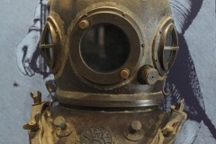 13,5